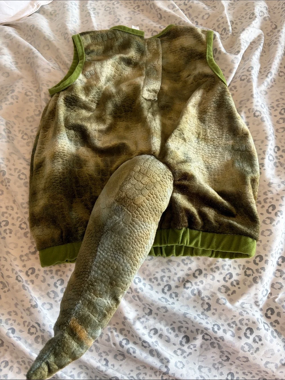 Green & Tan Plush Dinosaur Costume Vest with Tail - 2T